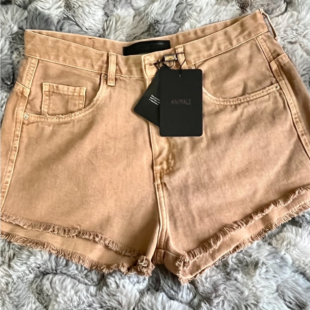 tan denim shorts